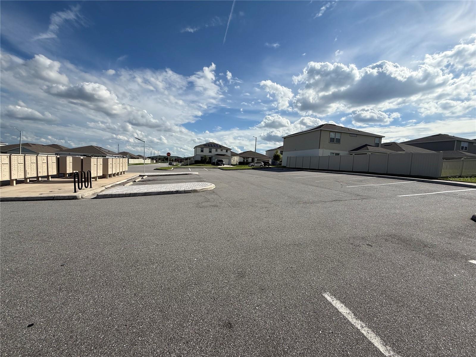 Image 20 of 23 For 1092 Sugarwood St