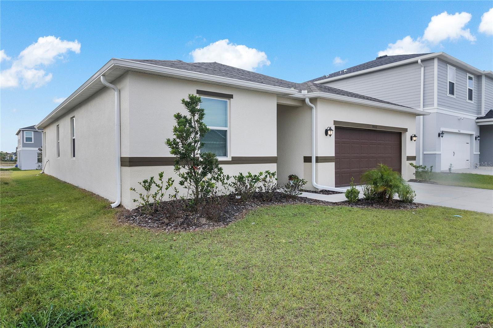 Image 2 of 21 For 9032 Hooton Way