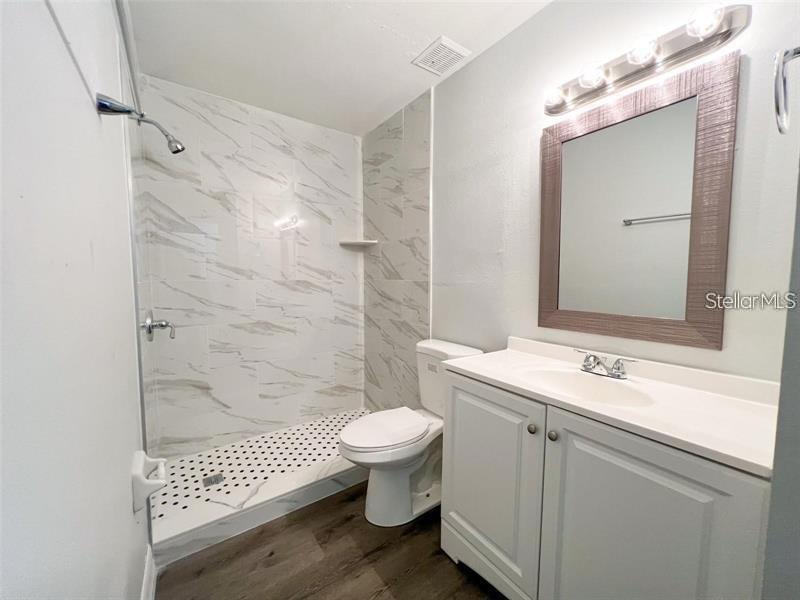 Image 6 of 6 For 3008 Saint Paul Drive 3008