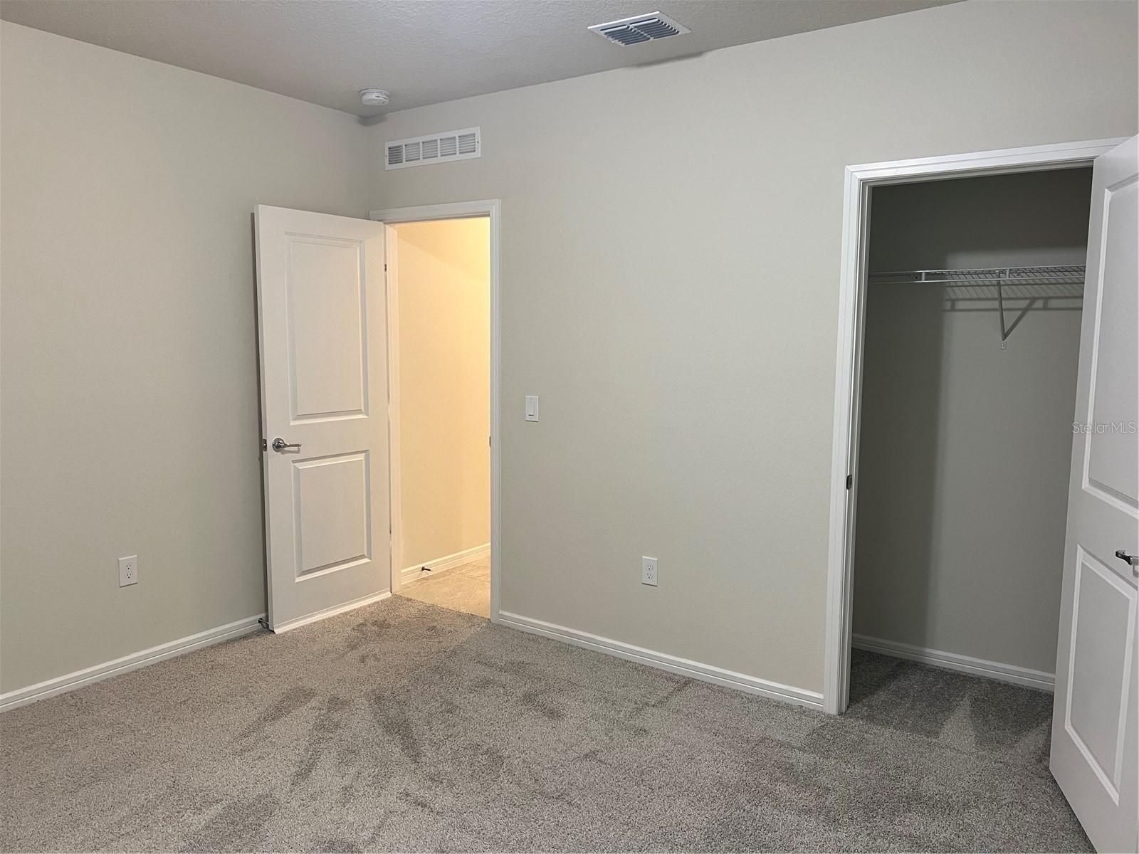 Image 11 of 31 For 2007 Alluring Lane