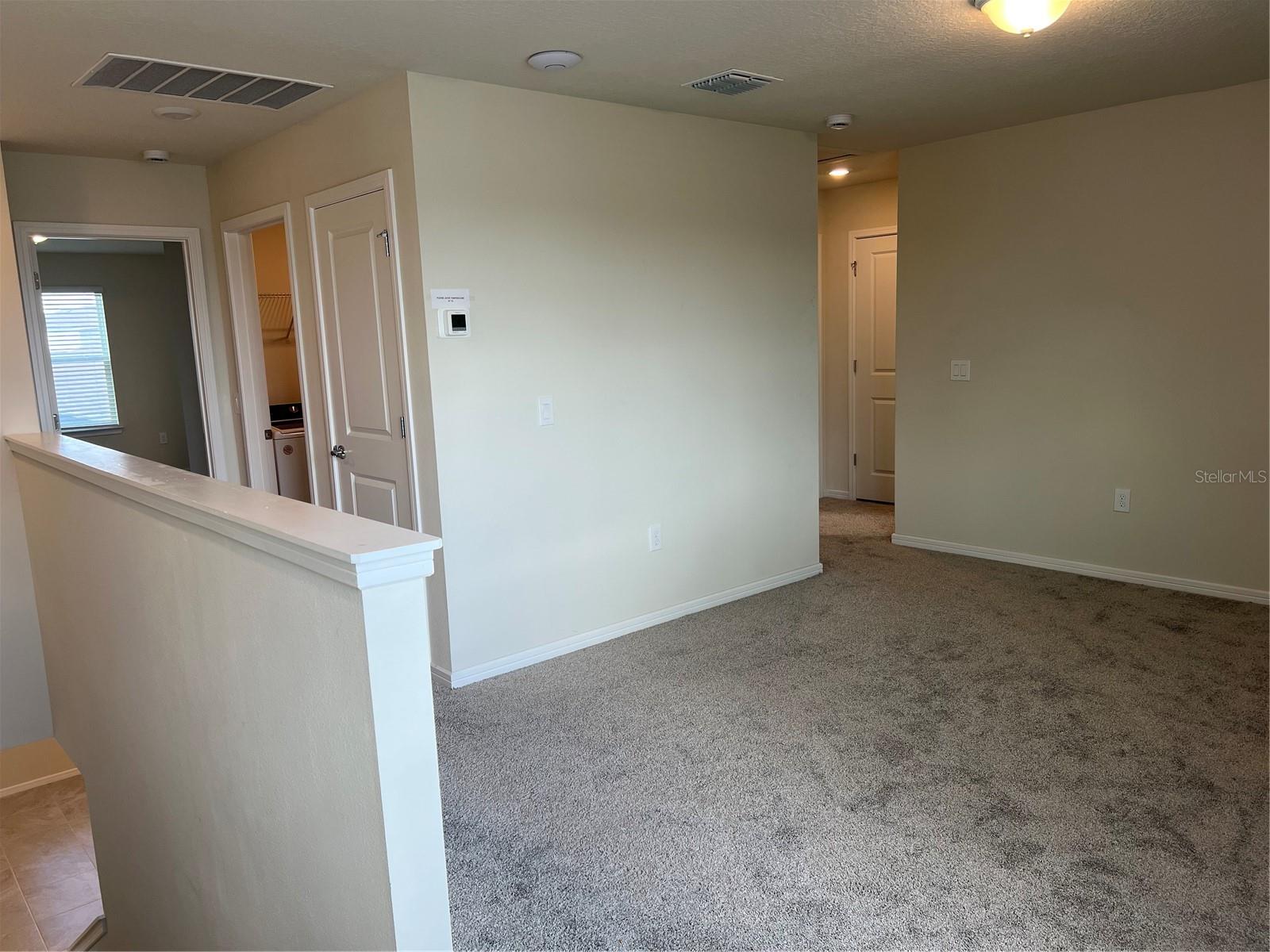 Image 12 of 31 For 2007 Alluring Lane