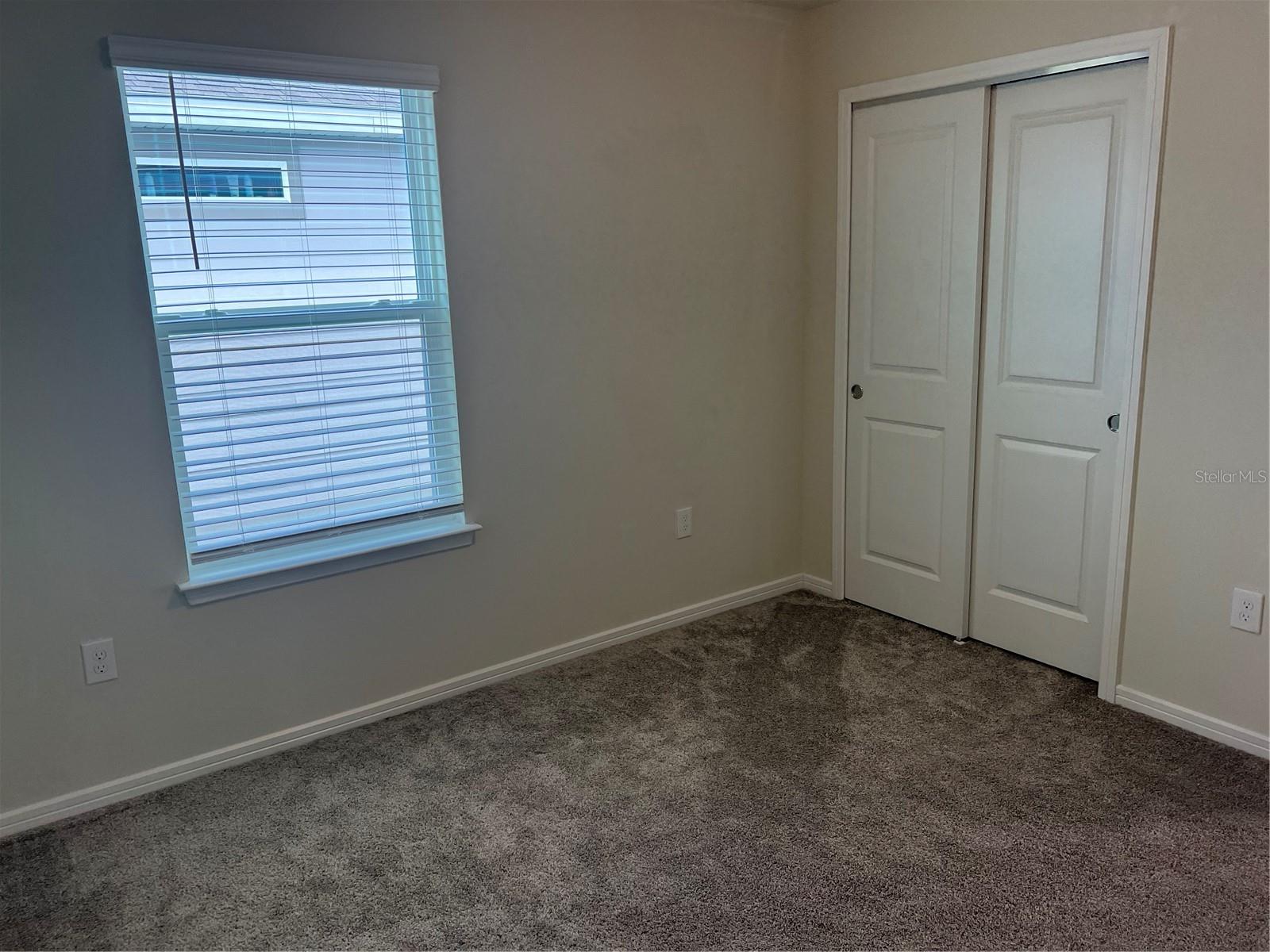 Image 15 of 31 For 2007 Alluring Lane