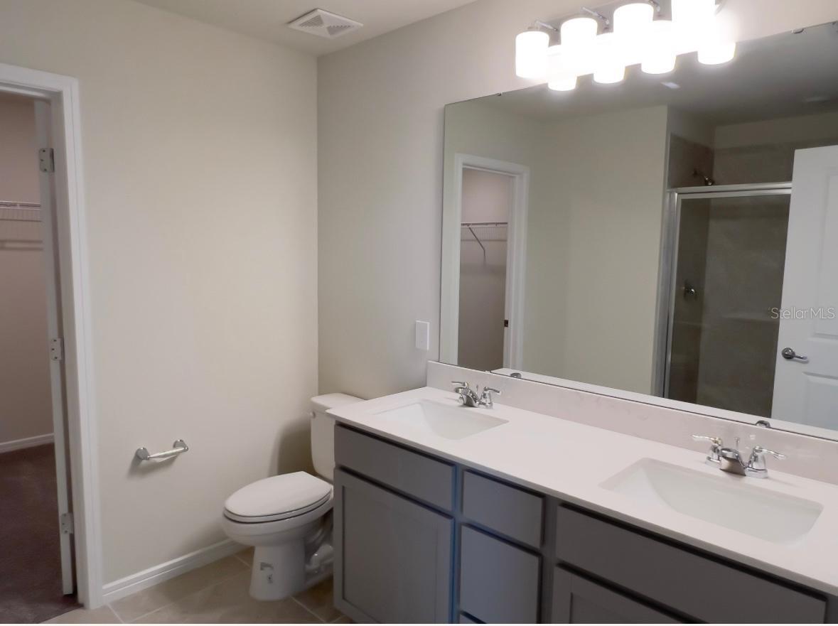 Image 17 of 31 For 2007 Alluring Lane