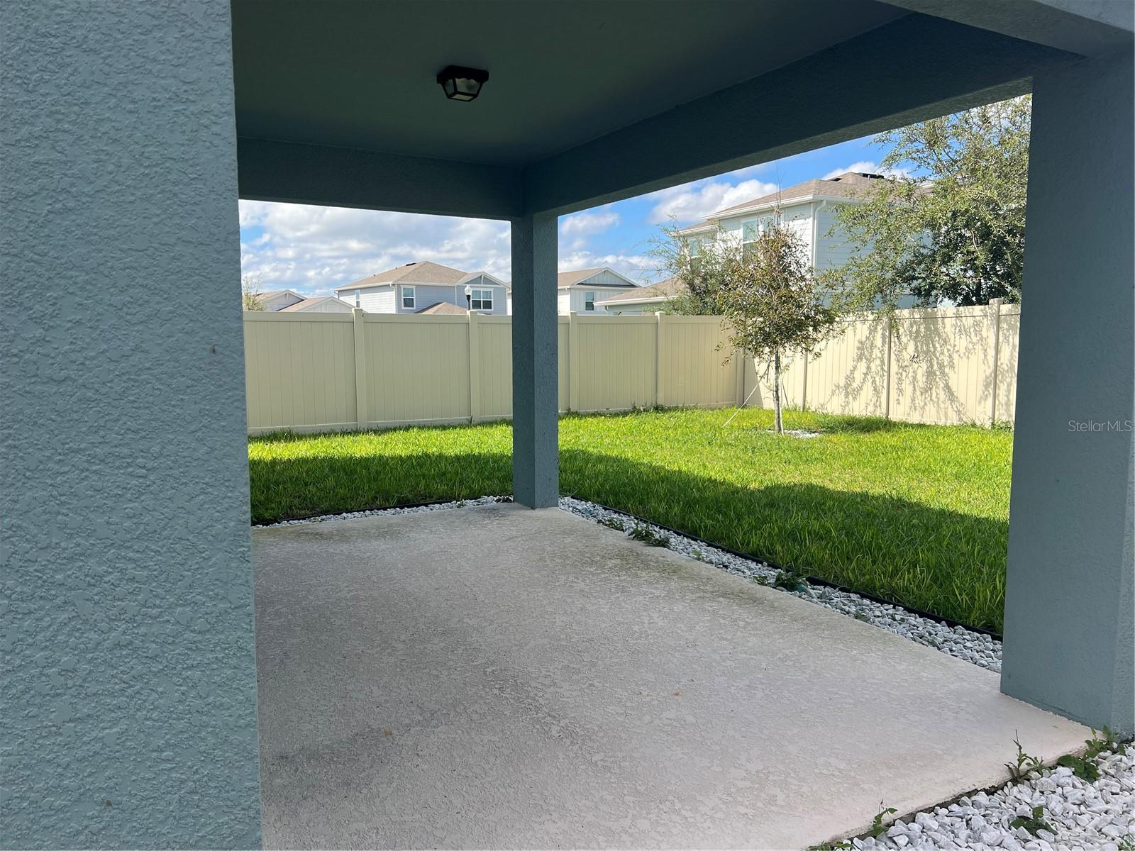 Image 28 of 31 For 2007 Alluring Lane