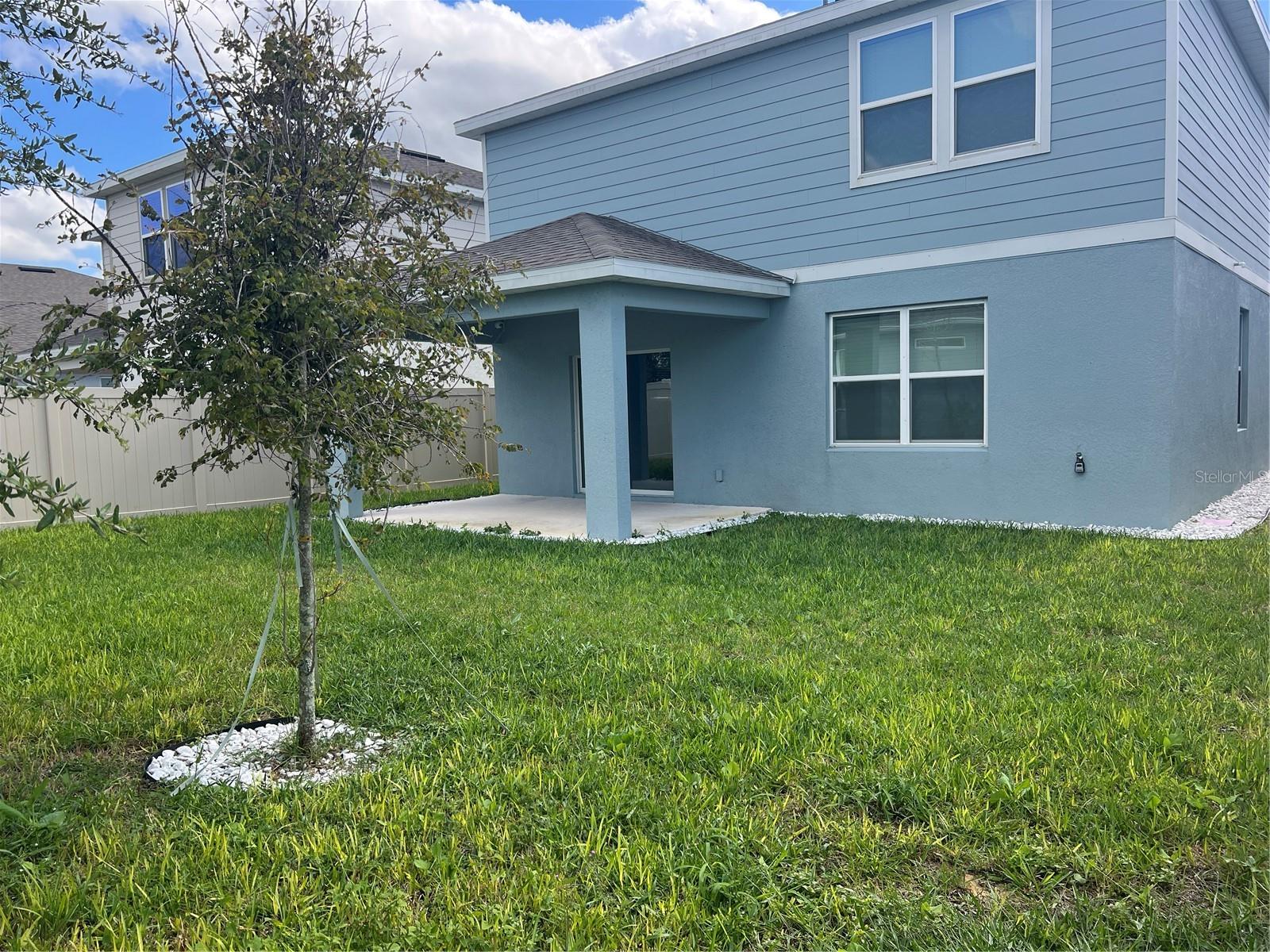 Image 30 of 31 For 2007 Alluring Lane