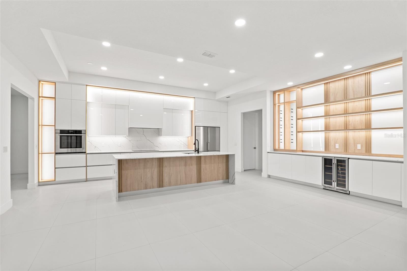 Image 14 of 68 For 1907 Positano Drive