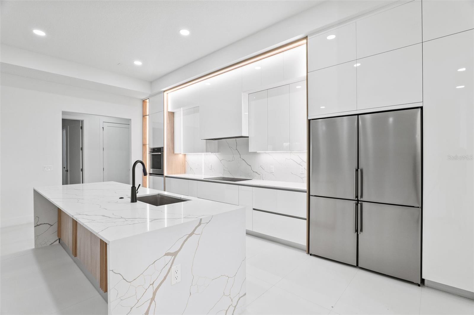 Image 25 of 68 For 1907 Positano Drive