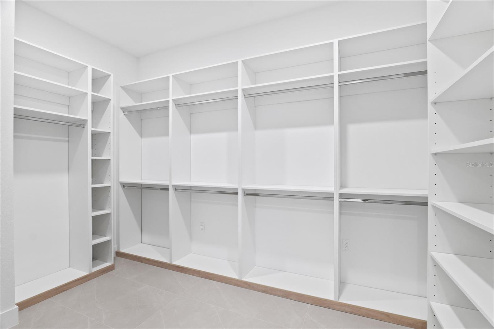 Image 38 of 68 For 1907 Positano Drive