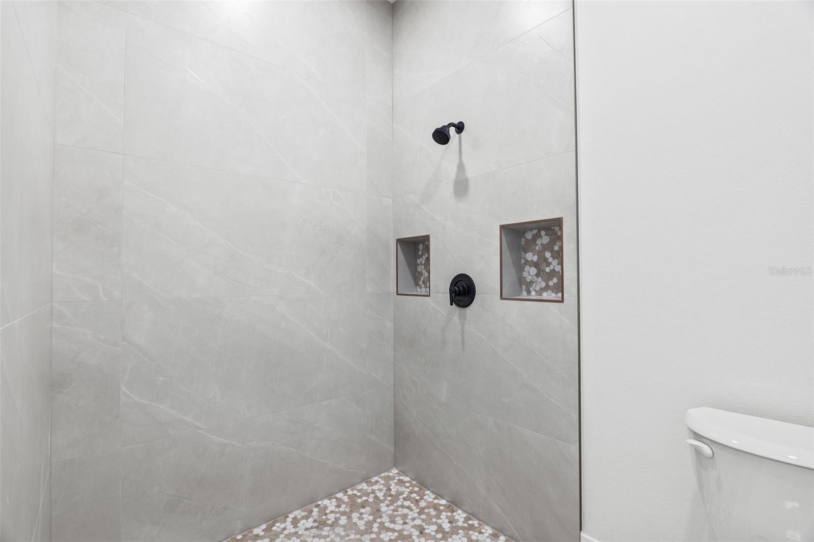Image 42 of 68 For 1907 Positano Drive
