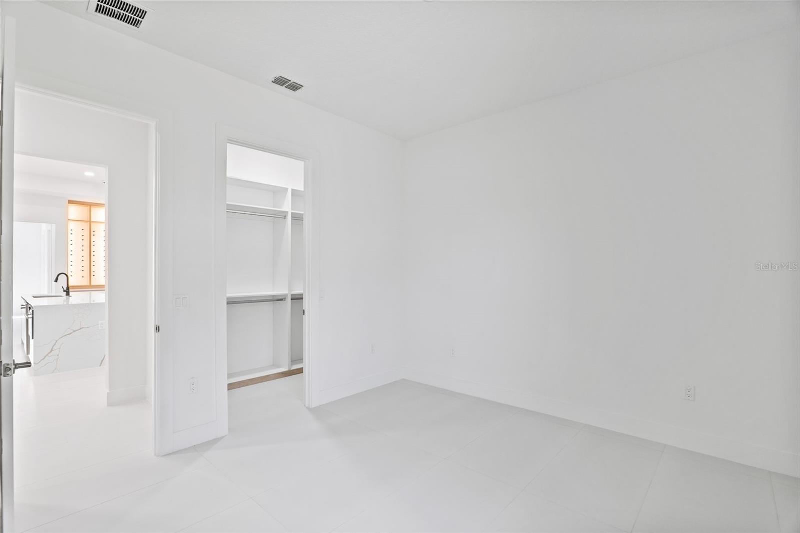 Image 43 of 68 For 1907 Positano Drive