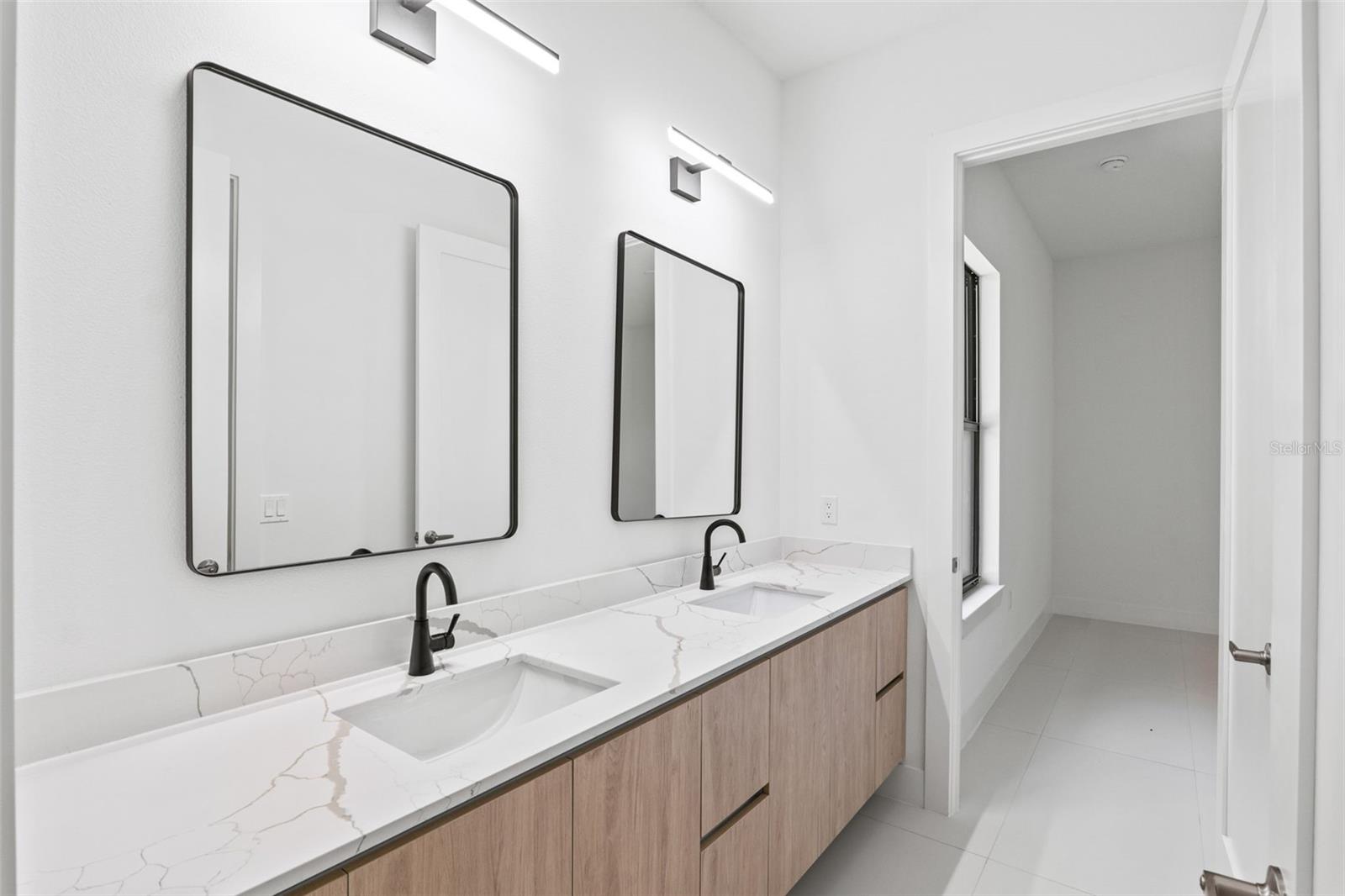 Image 45 of 68 For 1907 Positano Drive