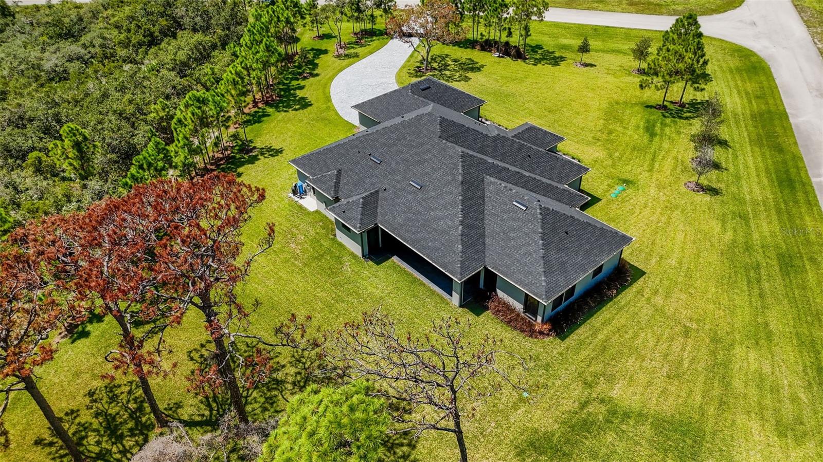 Image 61 of 68 For 1907 Positano Drive