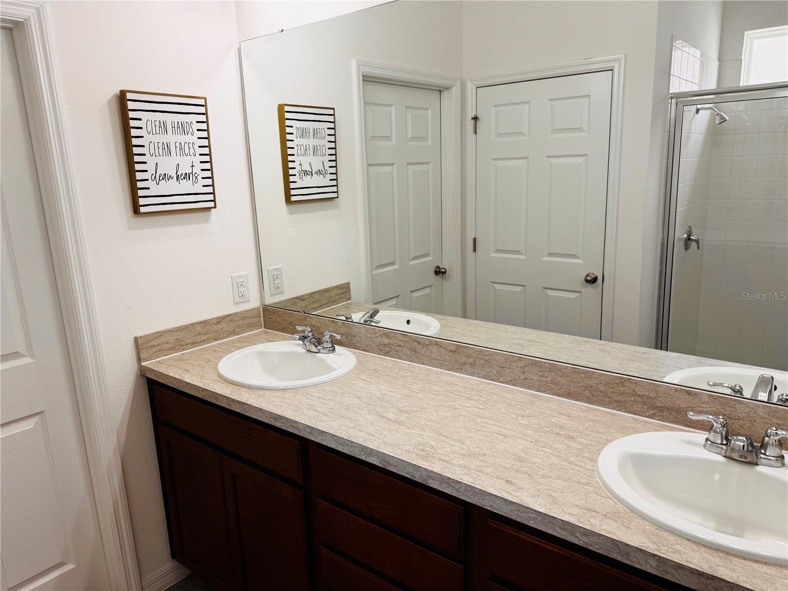 Image 7 of 14 For 2071 Sola Vista Avenue