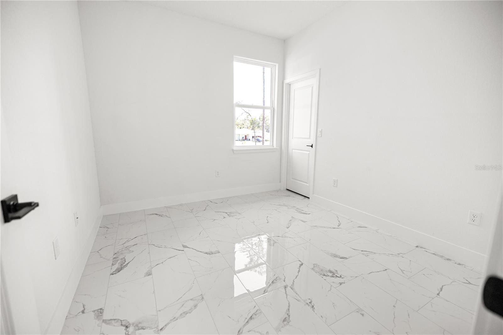 Image 14 of 23 For 6822 152nd Street