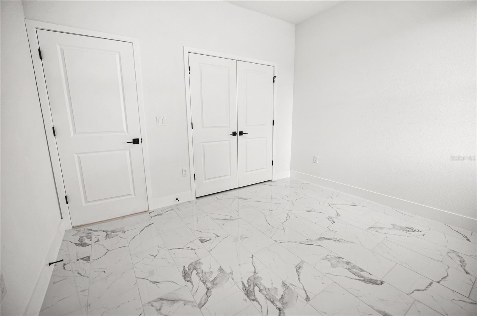 Image 17 of 23 For 6822 152nd Street