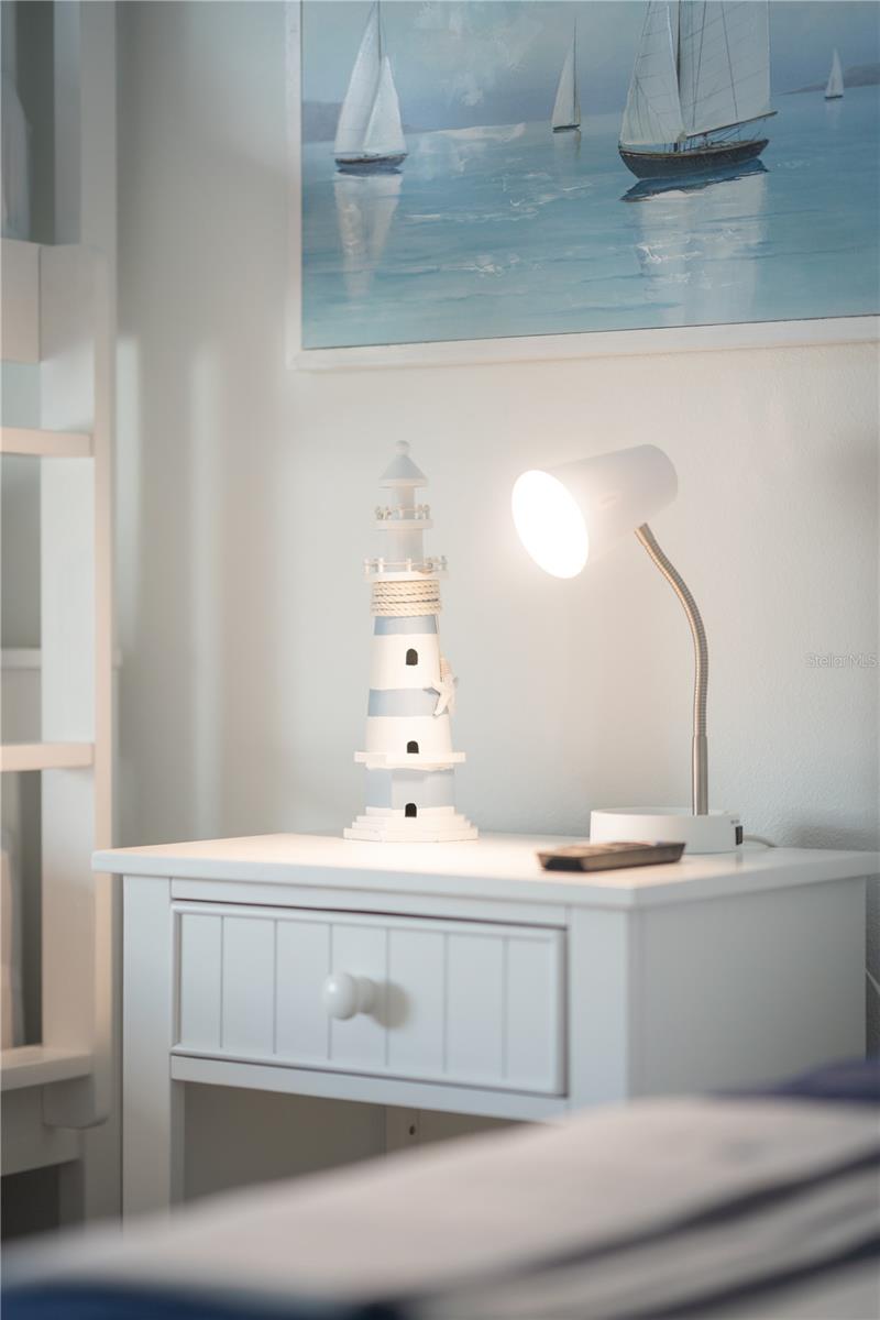 Image 3 of 49 For 974 Splash Shot Place