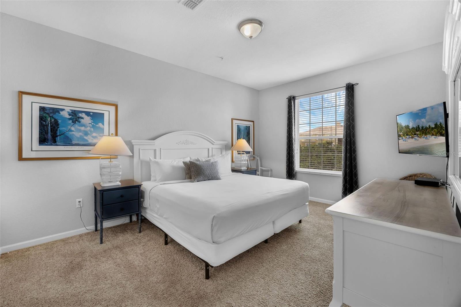 Image 17 of 81 For 5000 Cayview Avenue 30408