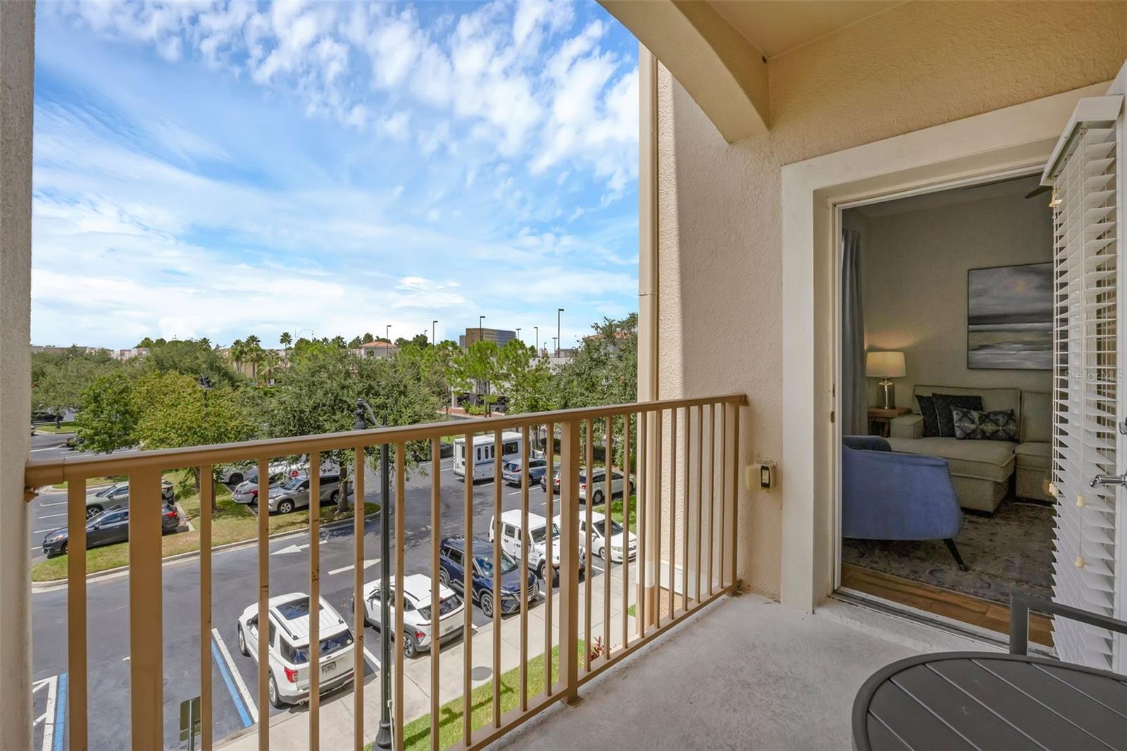 Image 36 of 81 For 5000 Cayview Avenue 30408