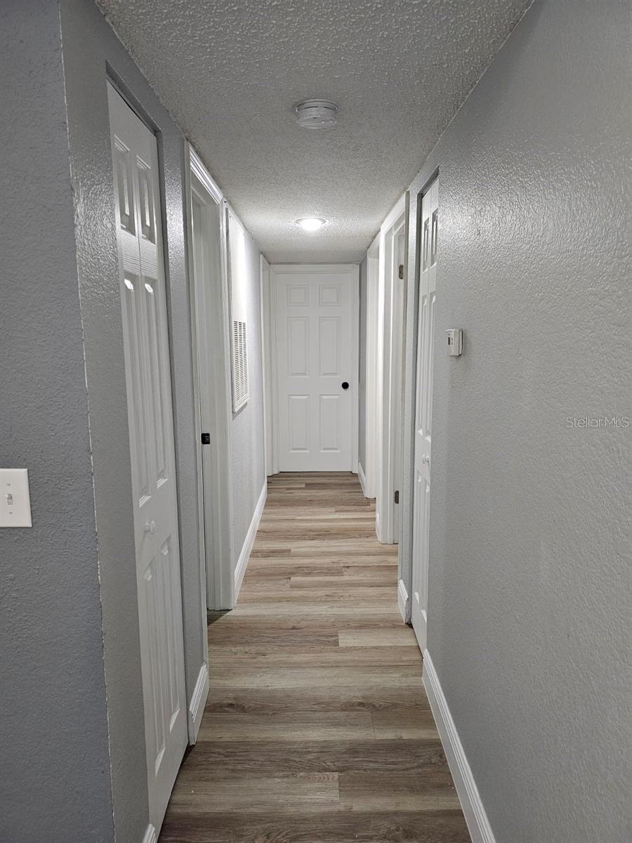 Image 6 of 13 For 5132 Conroy Road 932