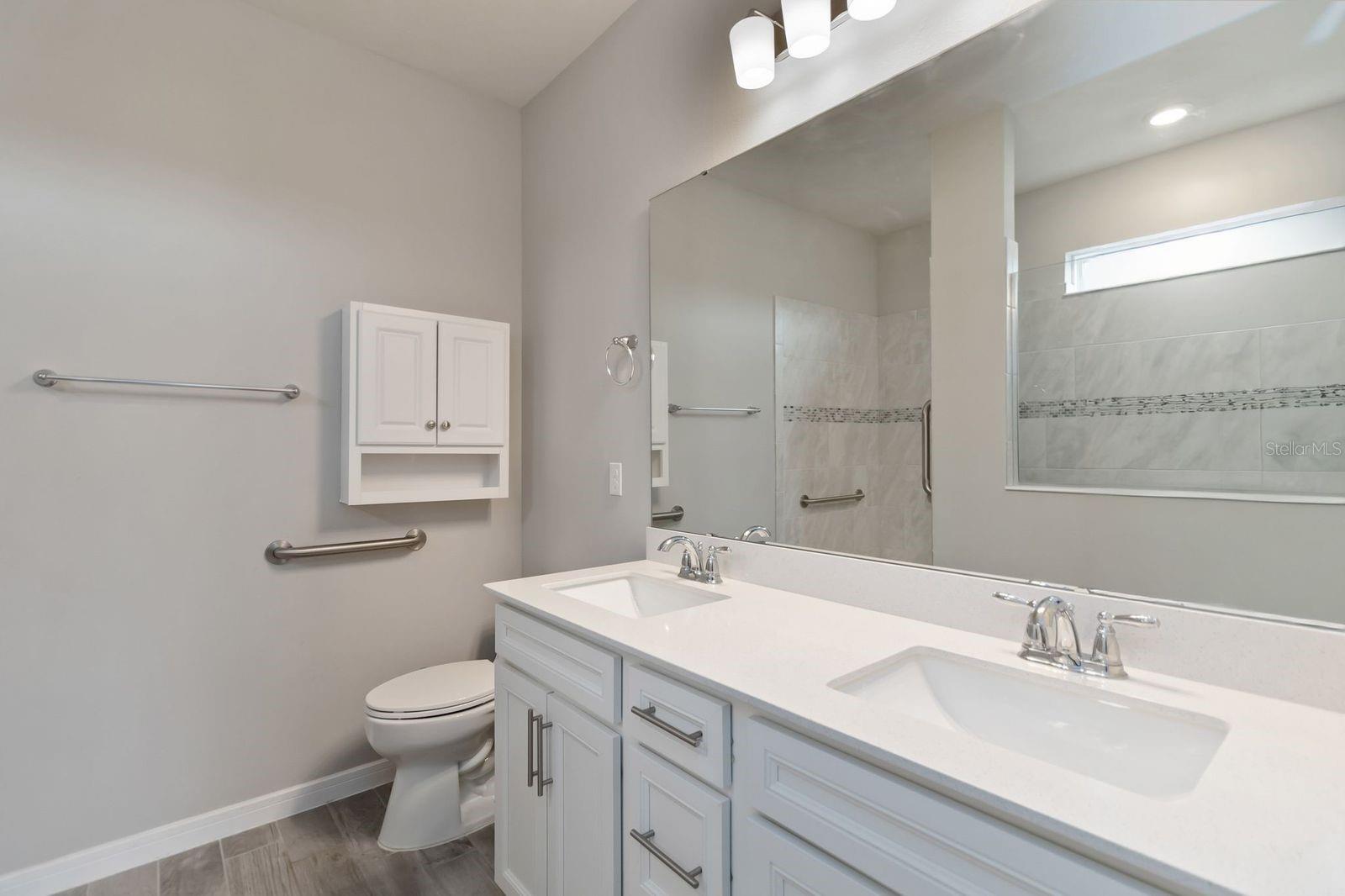 Image 21 of 44 For 5641 Oak Knoll Drive