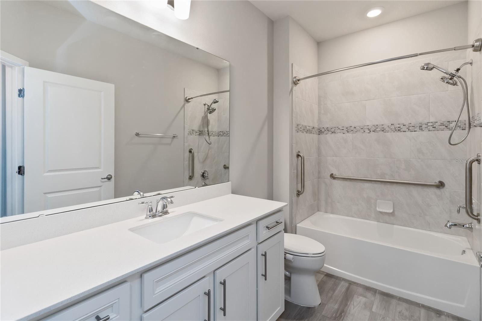 Image 31 of 44 For 5641 Oak Knoll Drive