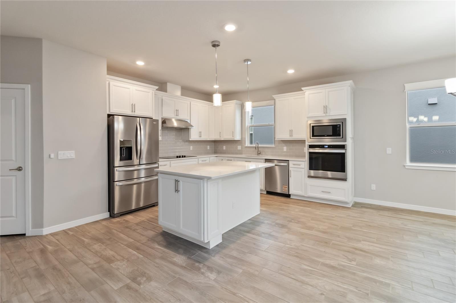 Image 8 of 44 For 5641 Oak Knoll Drive