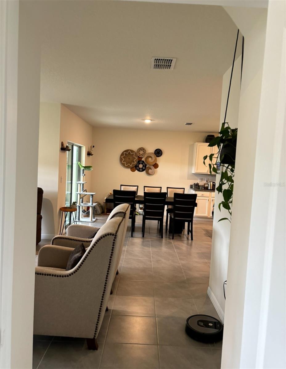 Image 11 of 18 For 5376 Hickory Downs Way