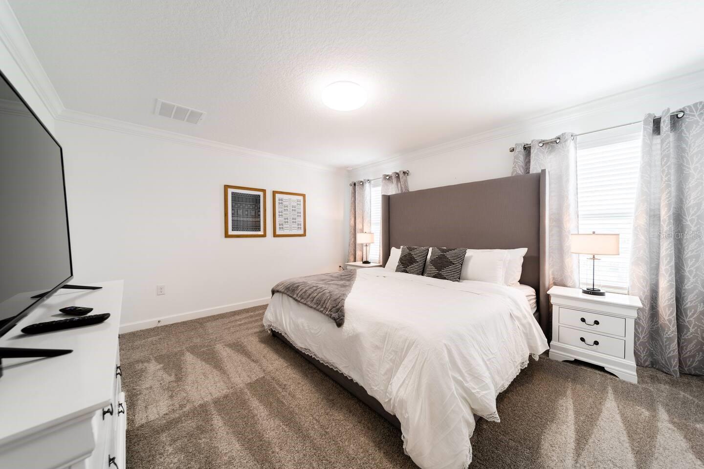 Image 13 of 33 For 1002 Splash Shot Place