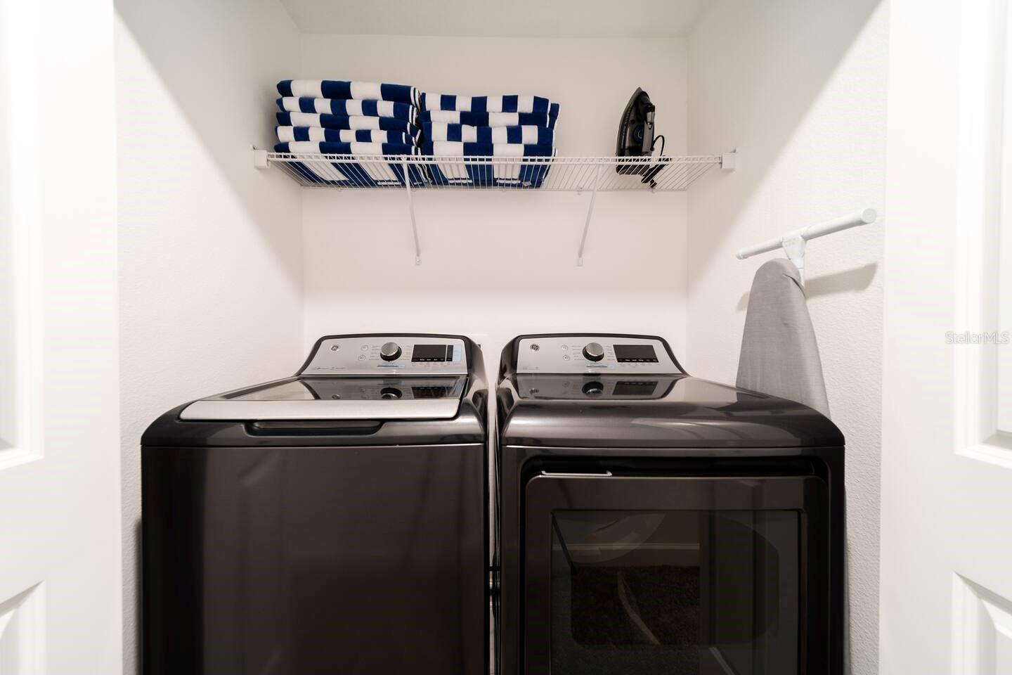 Image 22 of 33 For 1002 Splash Shot Place