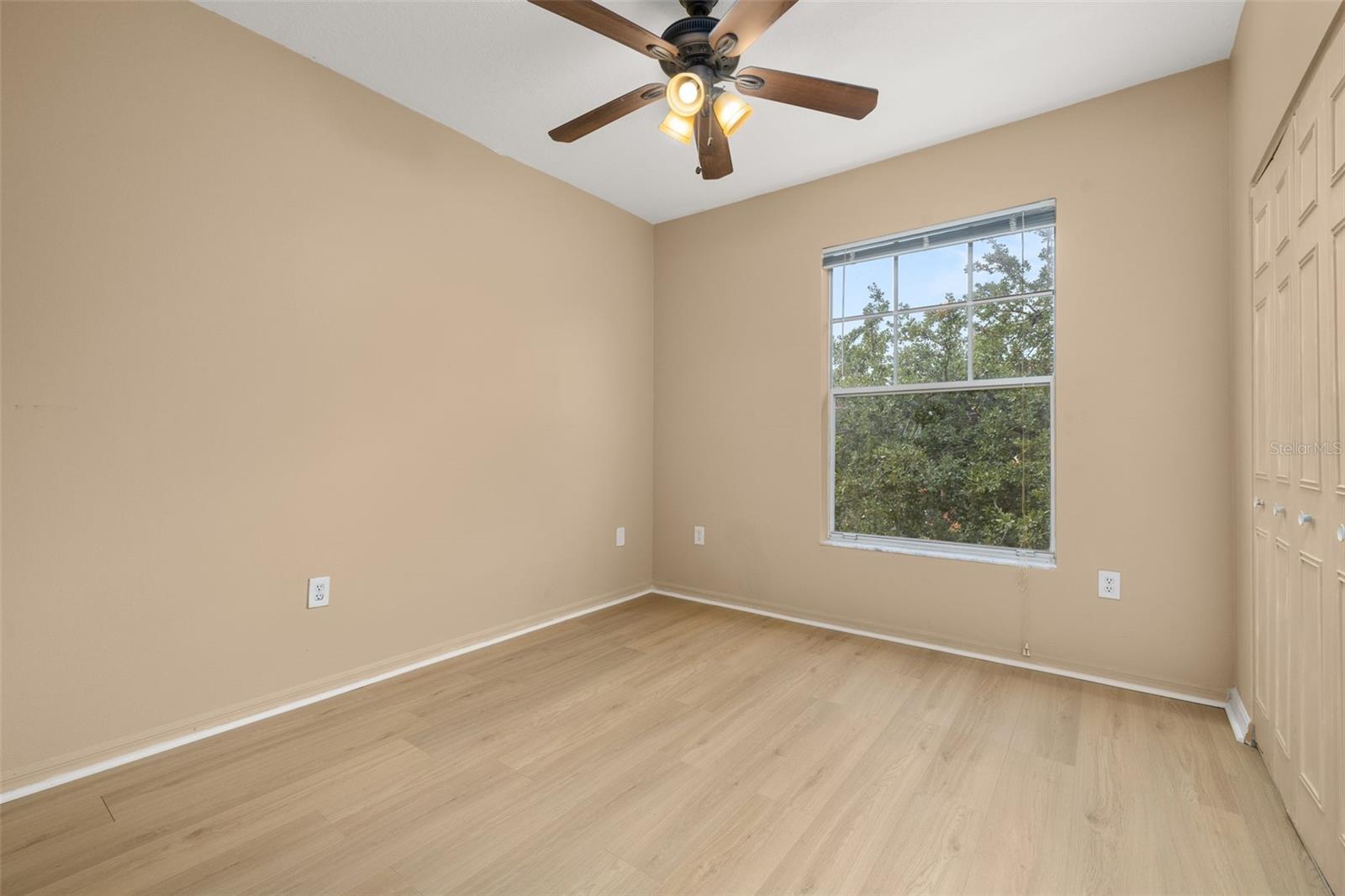 Image 28 of 53 For 5512 Metrowest Boulevard 201