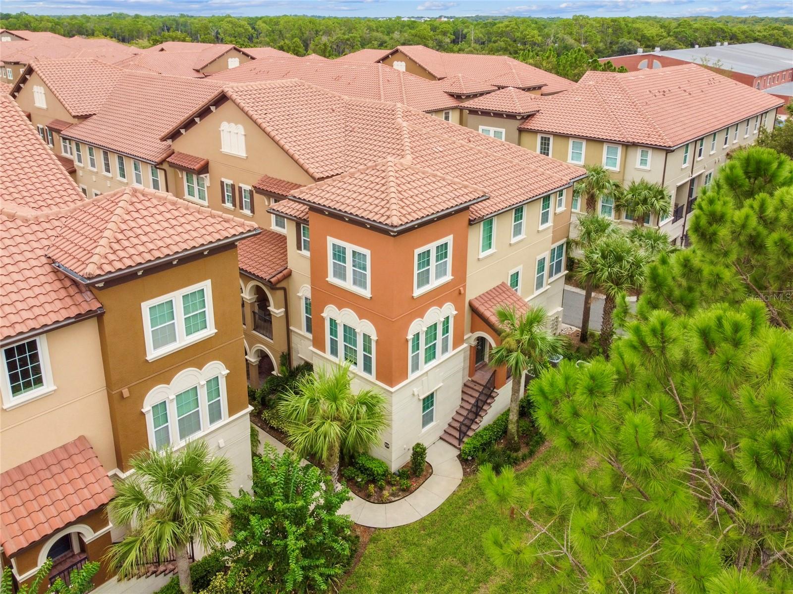 Image 48 of 62 For 928 Lobelia Dr