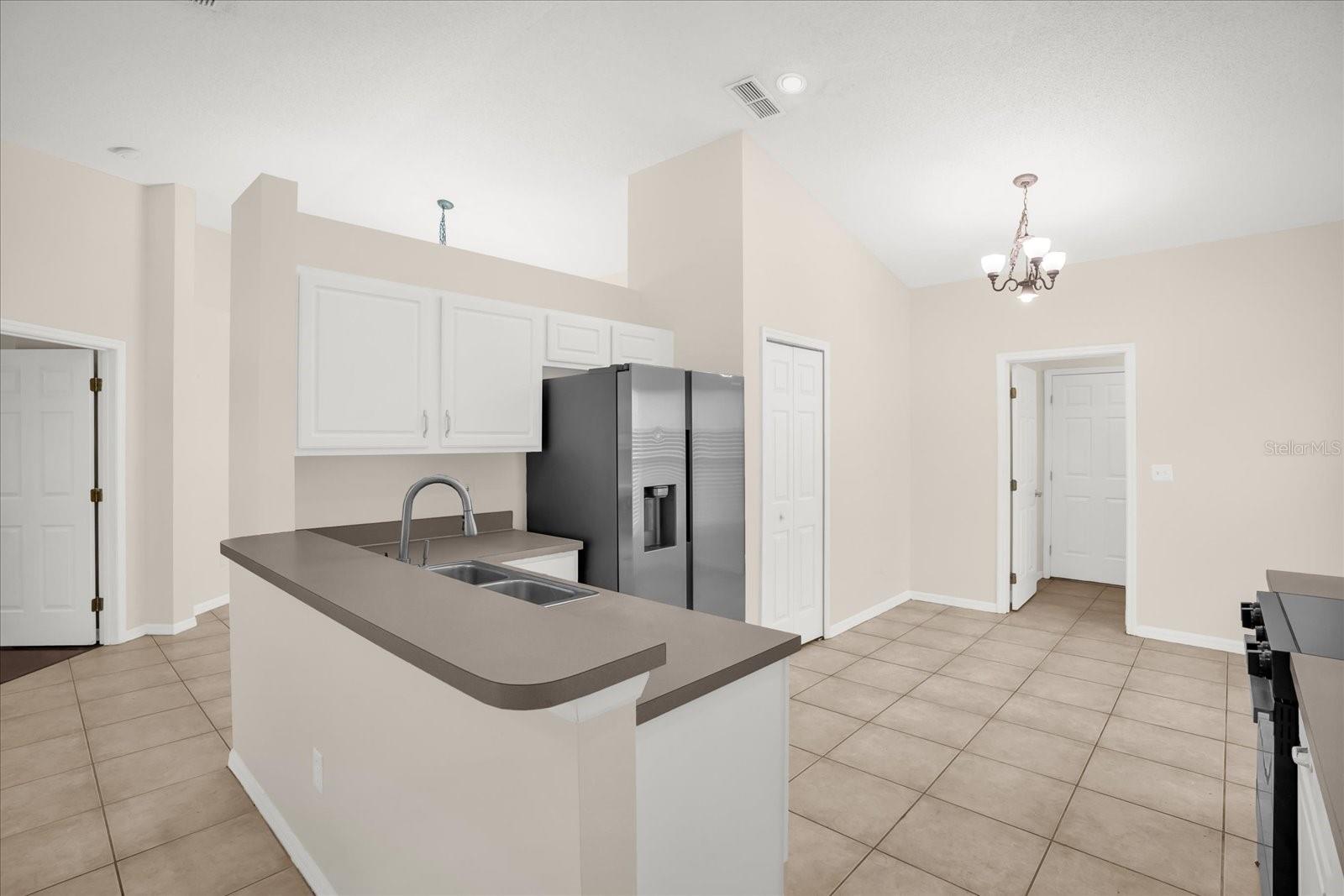 Image 8 of 31 For 281 Brightview Drive