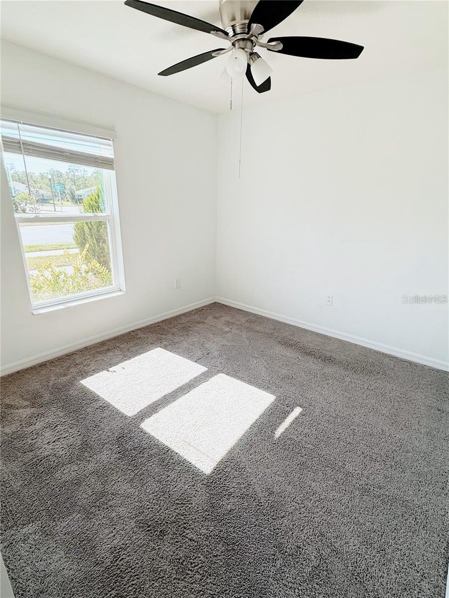 Image 8 of 18 For 1556 Venice Lane