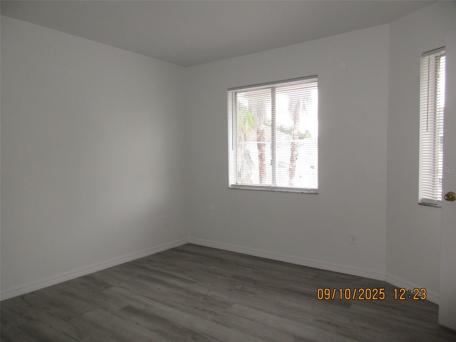 Image 22 of 27 For 131 Jones Lane D