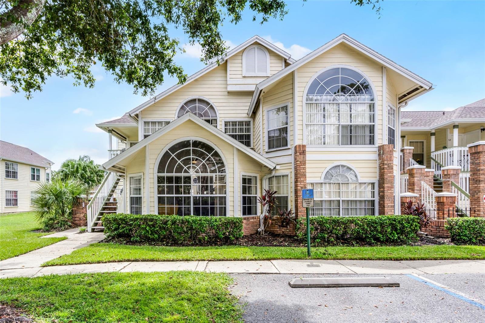 Image 2 of 44 For 5004 Laguna Bay Circle 47