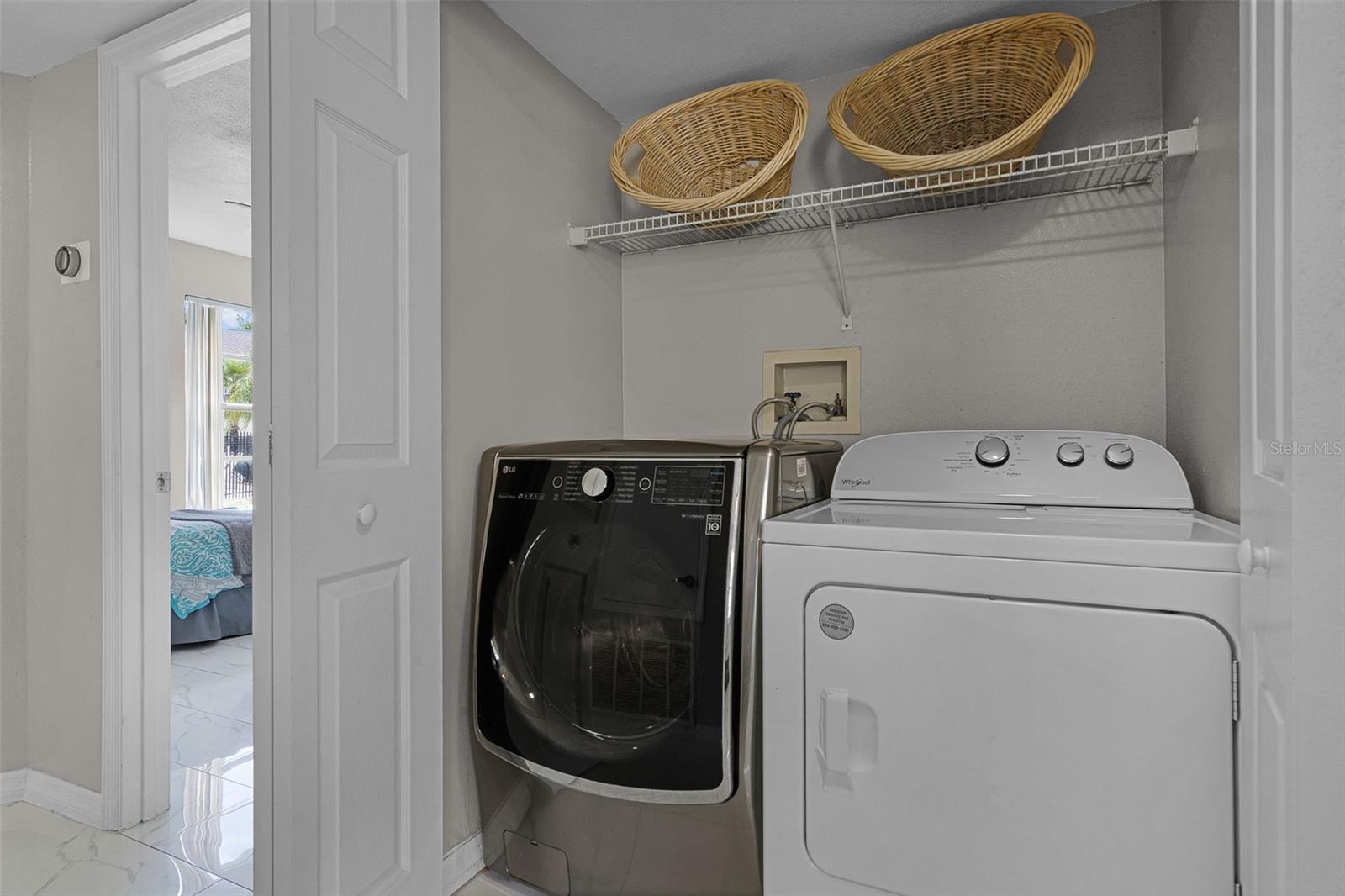 Image 20 of 44 For 5004 Laguna Bay Circle 47