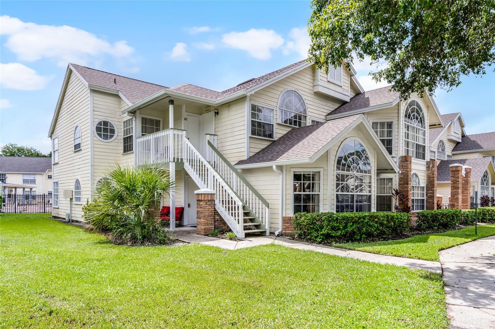 Image 4 of 44 For 5004 Laguna Bay Circle 47