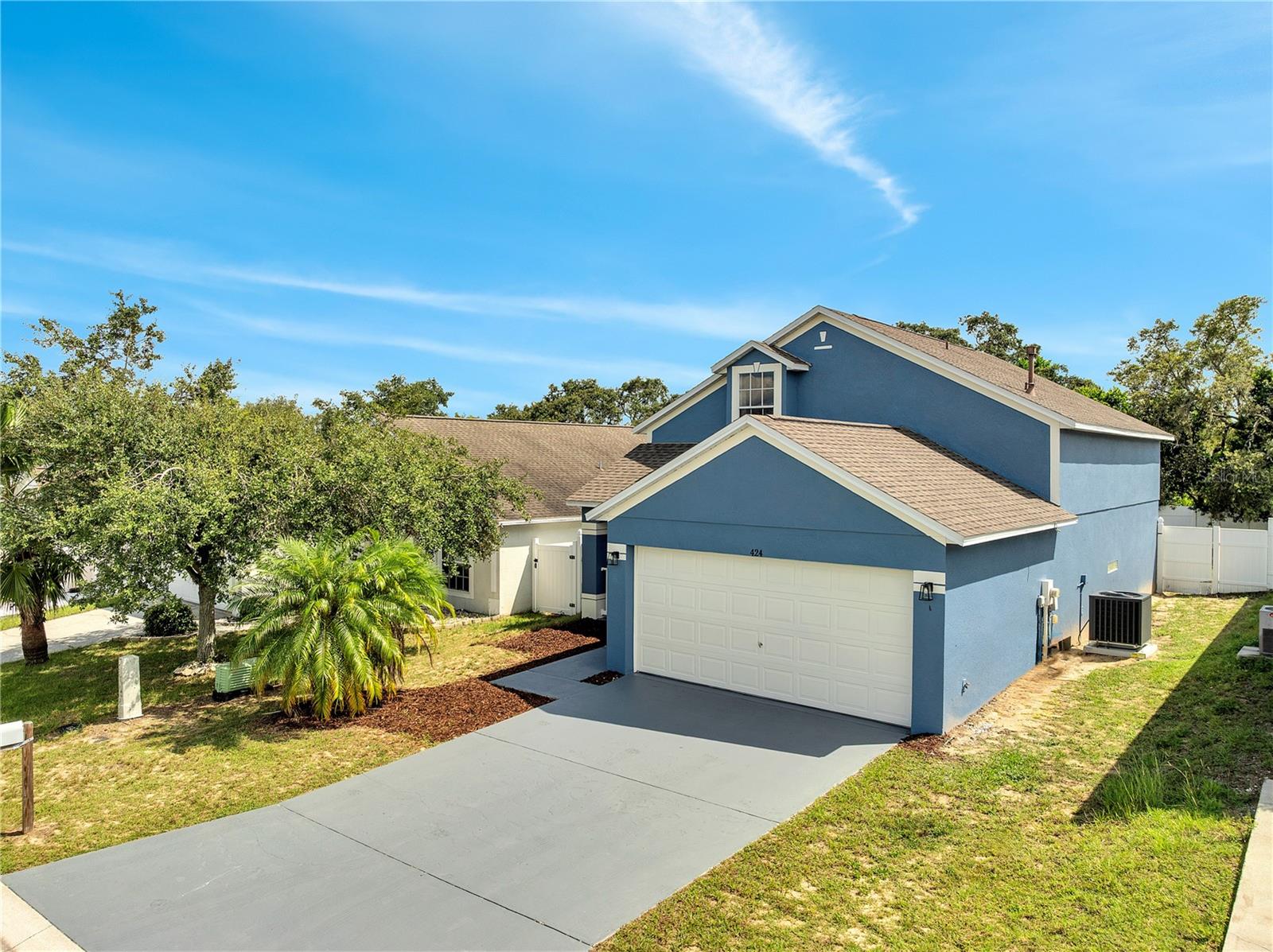 Image 43 of 54 For 424 Royal Ridge Drive