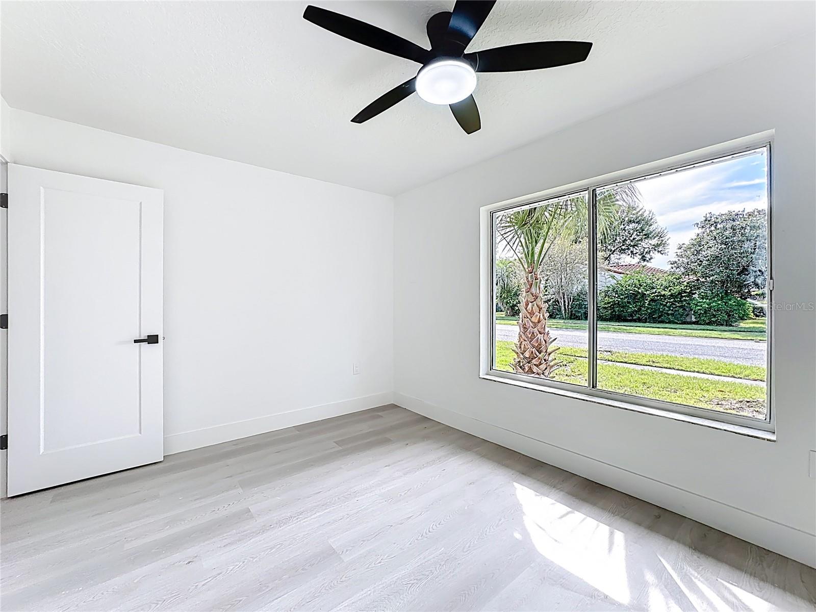 Image 43 of 57 For 10433 Montpelier Circle