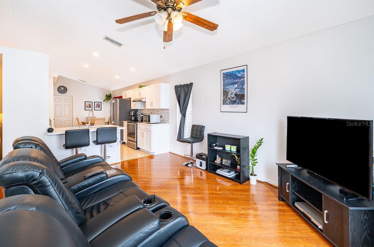 Image 12 of 29 For 445 Halstead Drive