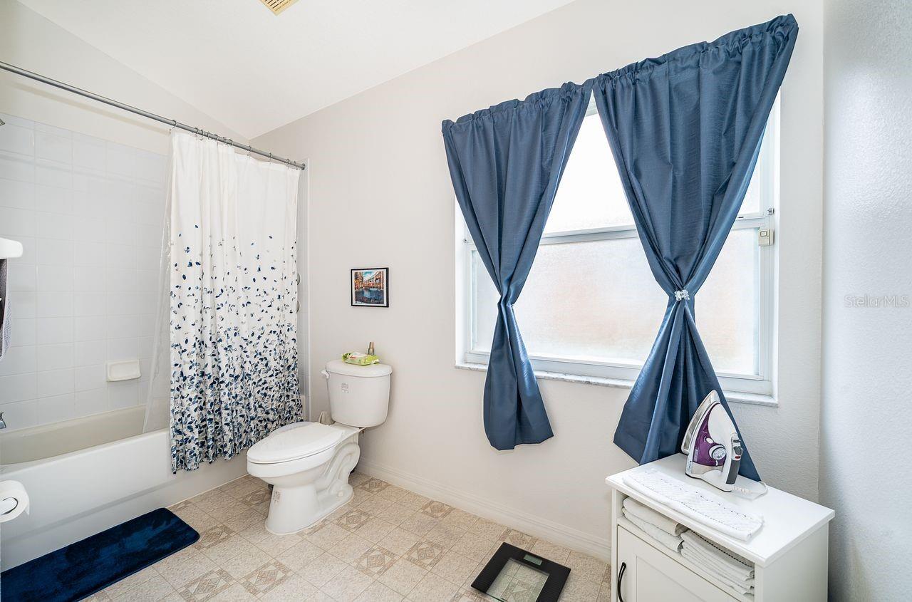 Image 16 of 29 For 445 Halstead Drive