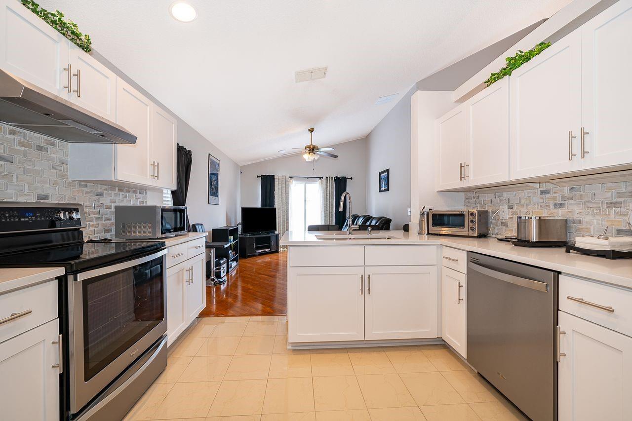 Image 8 of 29 For 445 Halstead Drive