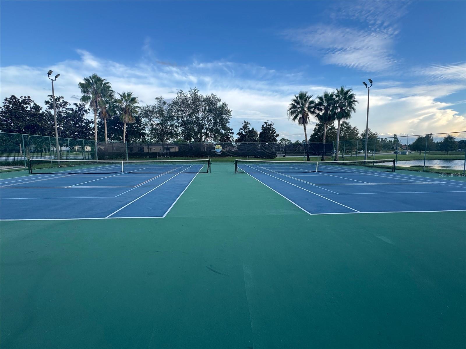 Image 21 of 25 For 2853 Adelaide Court