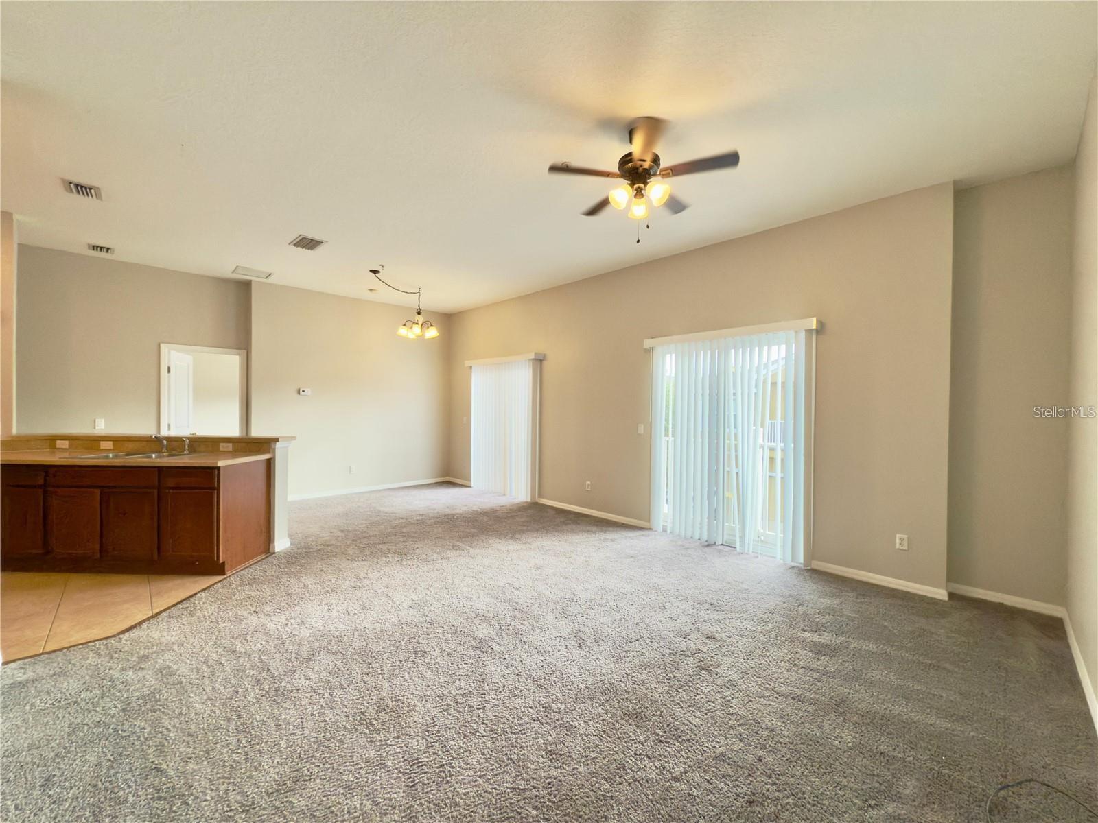 Image 10 of 21 For 10238 Cala Lily Trail S