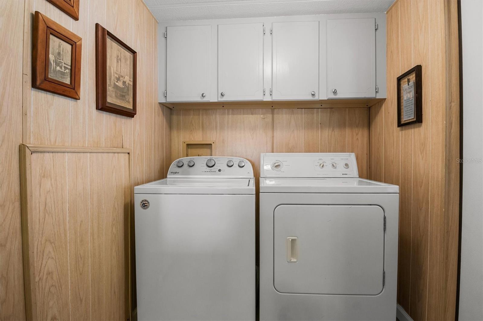 Image 12 of 35 For 6330 Bayberry Boulevard Ne