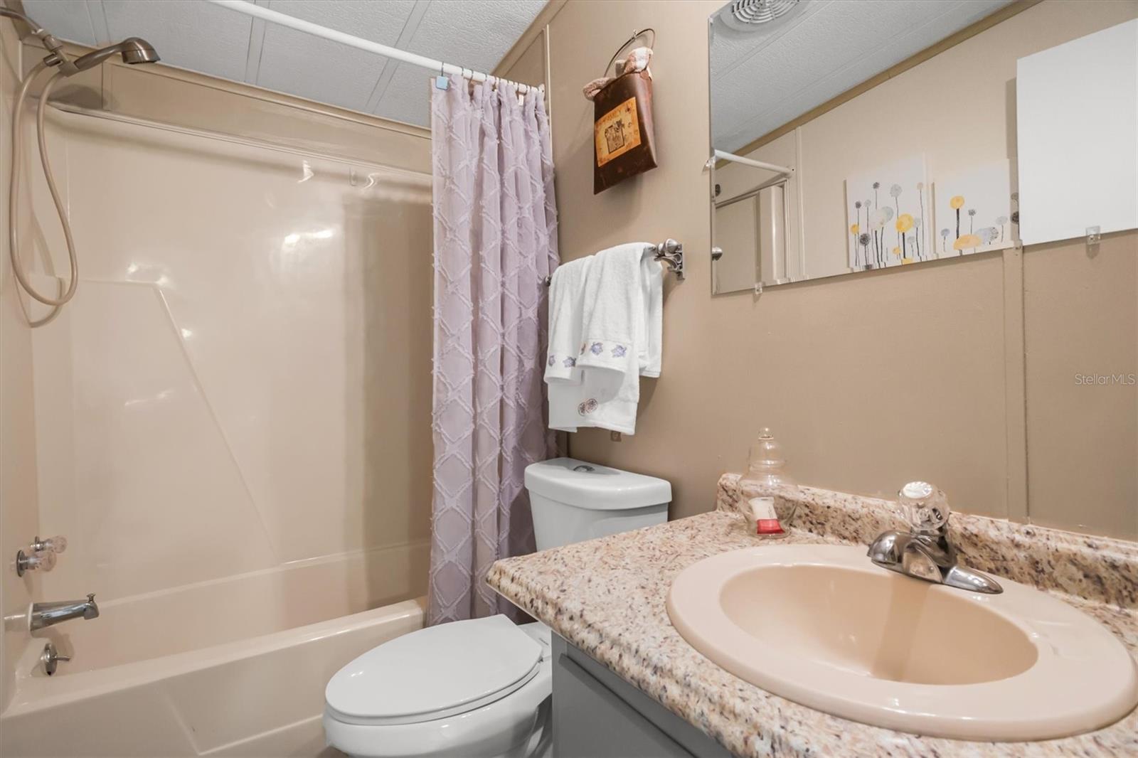 Image 16 of 35 For 6330 Bayberry Boulevard Ne