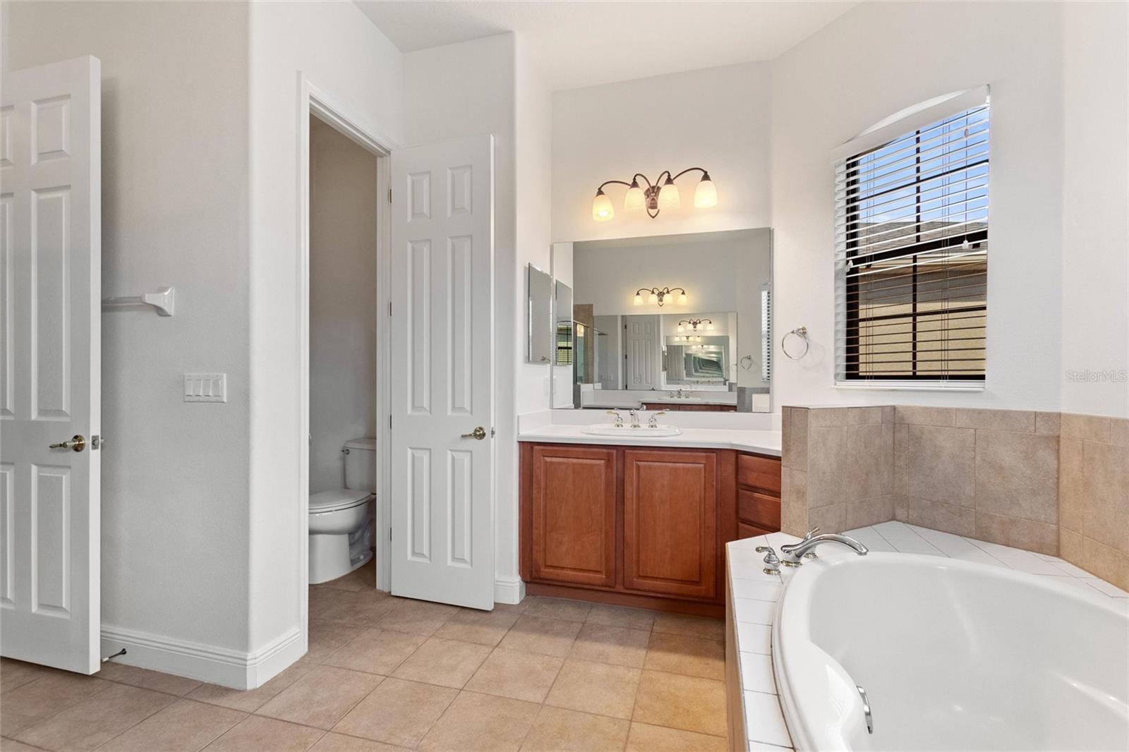 Image 23 of 64 For 105 Lemon Grove Drive