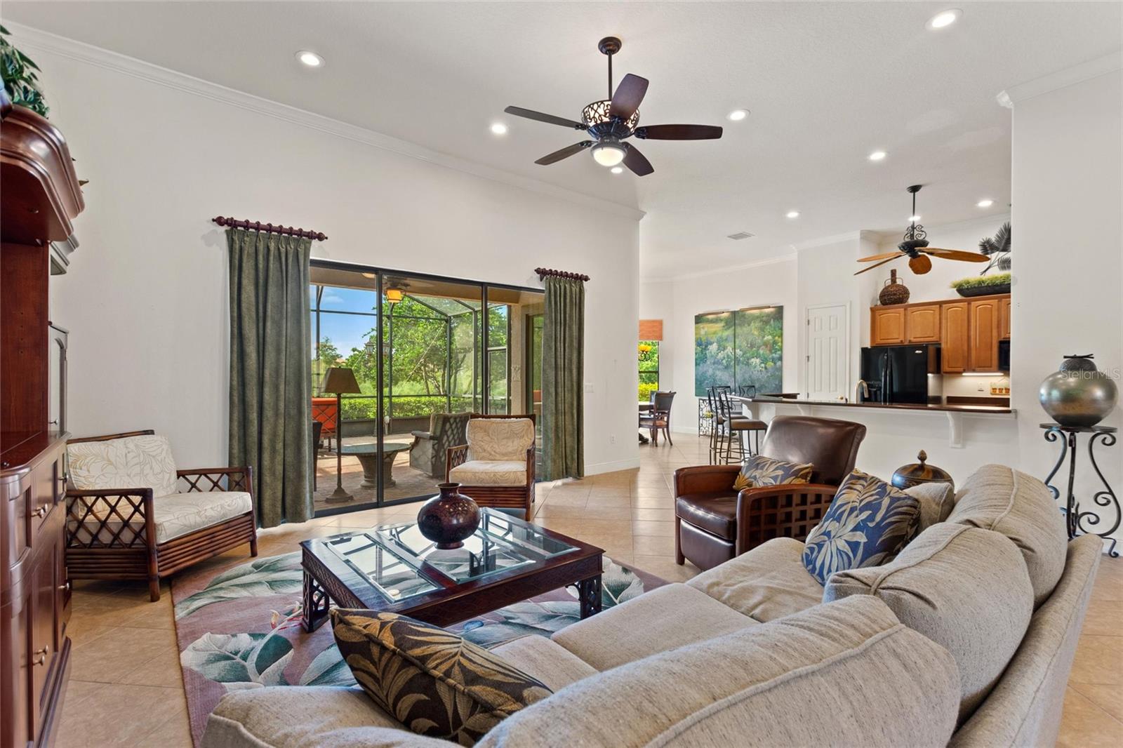 Image 6 of 64 For 105 Lemon Grove Drive