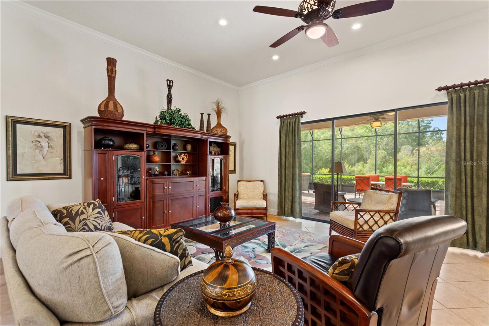 Image 7 of 64 For 105 Lemon Grove Drive