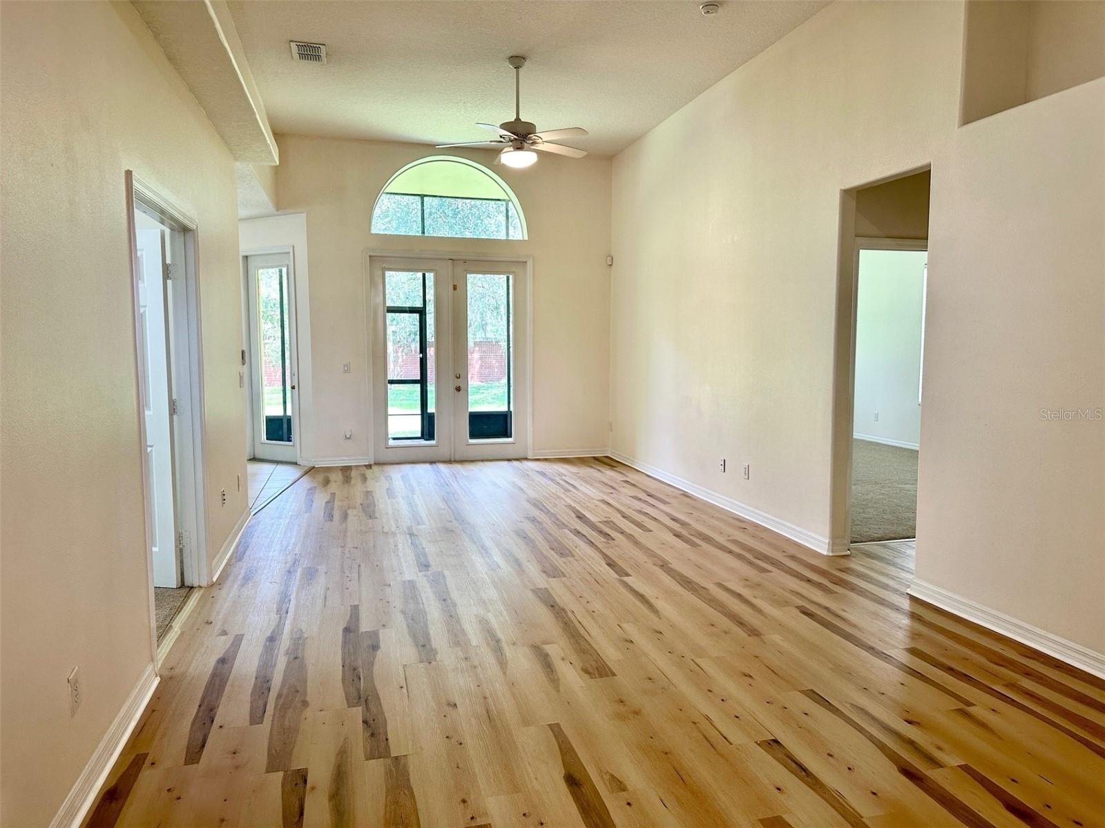 Image 2 of 12 For 9723 Pecky Cypress Way